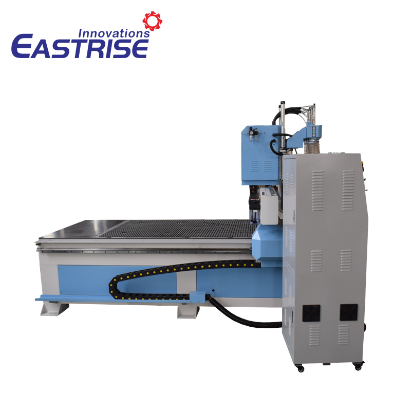 4개의 스핀들이 있는 저렴한 1325 1300X2500mm 4'X8' ATC Cnc 라우터